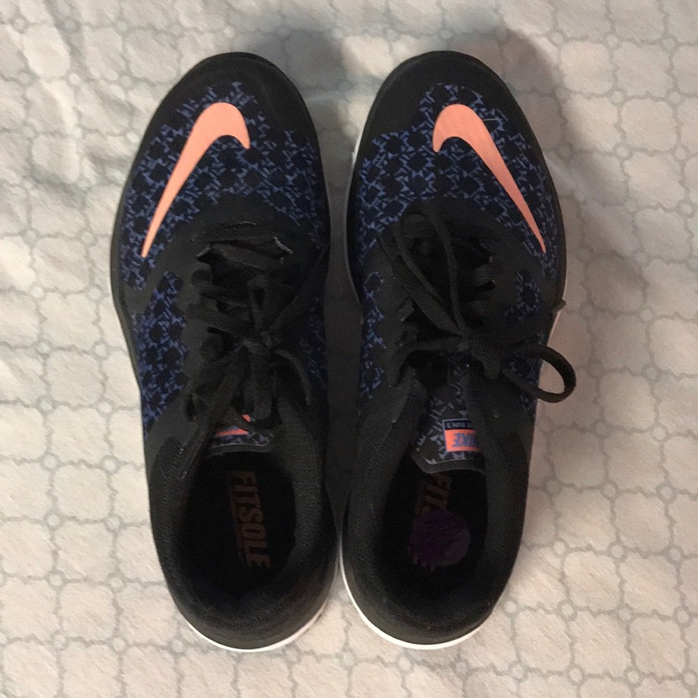 Nike shoes